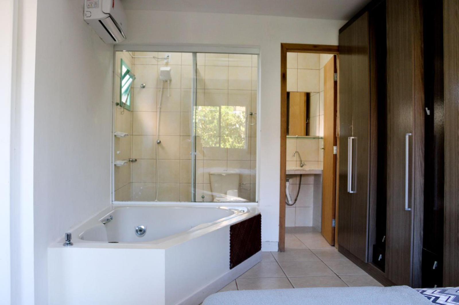 Hermanos Residencial Apartamento