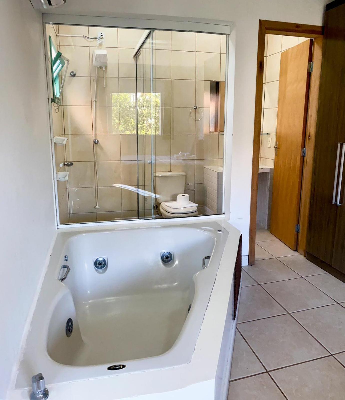 Apartamento Hermanos Residencial *